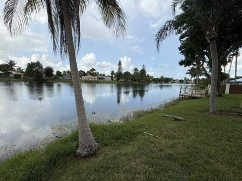 9454 NW 46th Street, Sunrise FL - photo 9 of 10