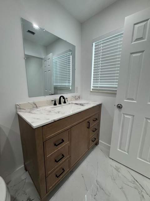 1031 NW 10th Avenue, Fort Lauderdale FL - photo 14 of 24