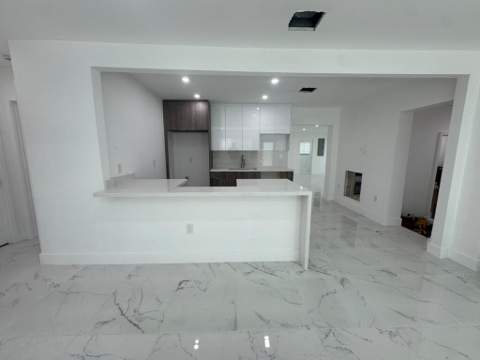1031 NW 10th Avenue, Fort Lauderdale FL - photo 16 of 24