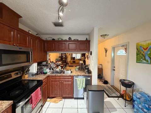 5325 Bonky Court, West Palm Beach FL - photo 7 of 21