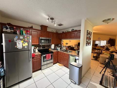 5325 Bonky Court, West Palm Beach FL - photo 9 of 21
