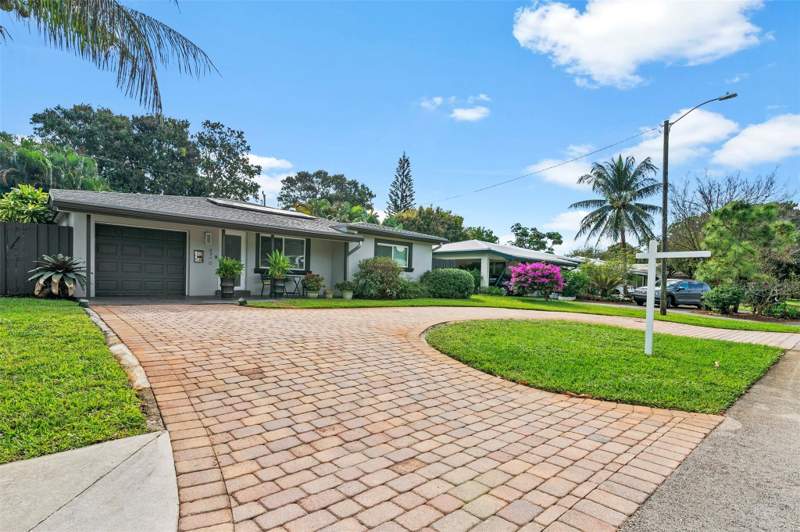 3 bedroom Single Family Residence at 4780 NE 7th Avenue, Garden Acres, Oakland Park — photo 3