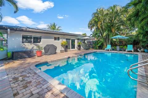 4780 NE 7th Avenue, Oakland Park FL - photo 7 of 31