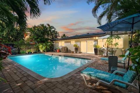 4780 NE 7th Avenue, Oakland Park FL - photo 12 of 31