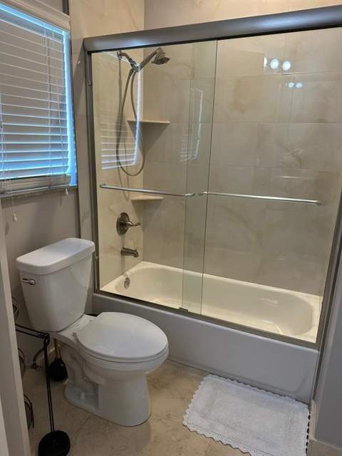 10474 Lake Vista Circle, Boca Raton FL - photo 8 of 16