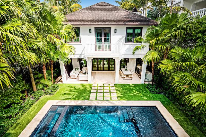 5 bedroom Single Family Residence at 412 Brazilian Avenue, Royal Park, Palm Beach — photo 2