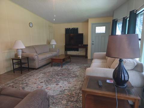 7701 SE Shenandoah Drive, Hobe Sound FL - photo 11 of 36