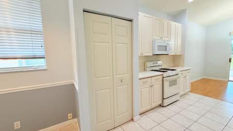 432 NW Sunview Way, Port St. Lucie FL - photo 23 of 58