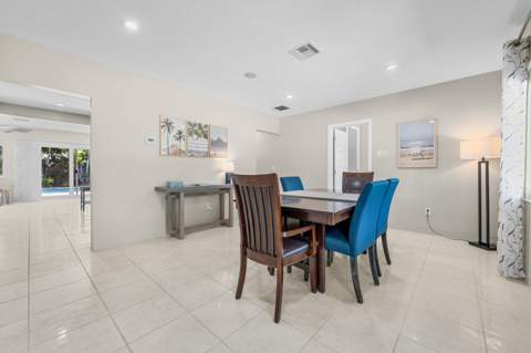 4780 NE 7th Avenue, Oakland Park FL - photo 13 of 31