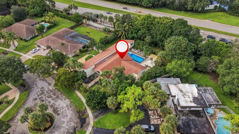 5 bedroom Single Family Residence at 6555 Serena Lane, Estancia, Boca Raton — photo 5