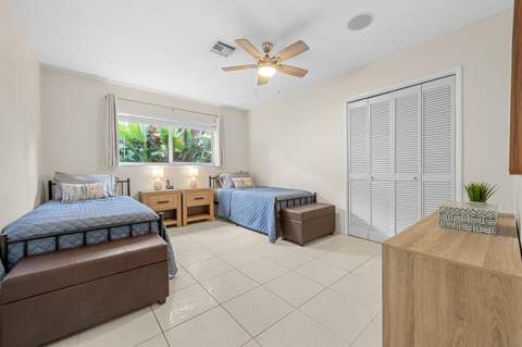 4780 NE 7th Avenue, Oakland Park FL - photo 22 of 31