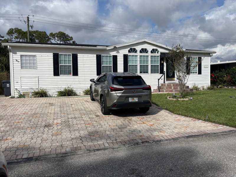 3 bedroom Manufactured Home at 4361 1st Court, Maralago Cay, Lantana — photo 1