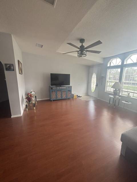 4361 1st Court, Lantana FL - photo 11 of 54