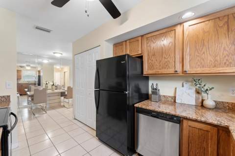 2324 Lena Lane, West Palm Beach FL - photo 12 of 26