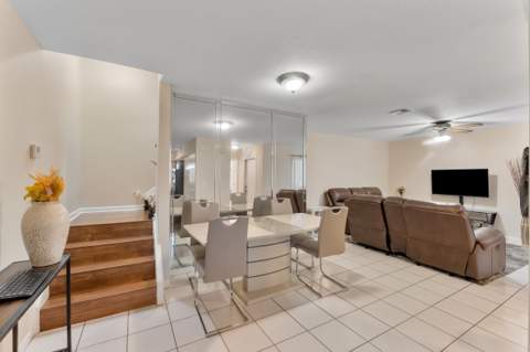 2324 Lena Lane, West Palm Beach FL - photo 7 of 26