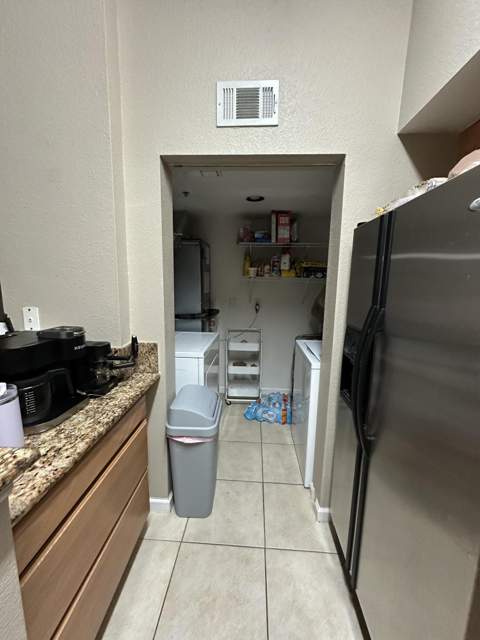 281 SW Palm Drive #201, Port St. Lucie FL - photo 16 of 37