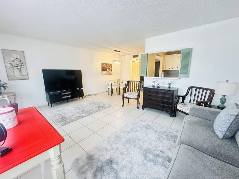 1 bedroom Condominium at 2031 Durham B, Durham B Condo, Deerfield Beach — photo 4