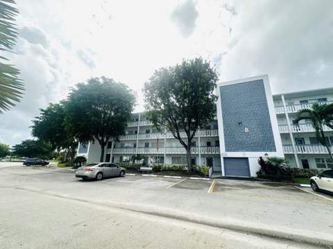 2031 Durham B, Deerfield Beach FL - photo 24 of 64