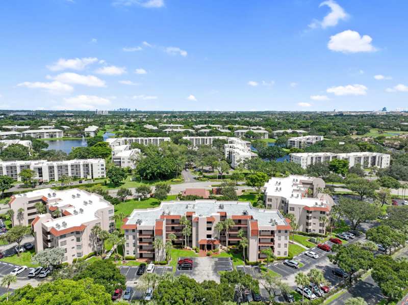 3 bedroom Condominium at 1900 Sabal Palm Drive #205, Condo 10 Of Sabal Palm Condos, Davie — photo 1