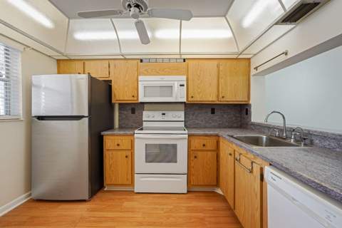 1900 Sabal Palm Drive #205, Davie FL - photo 6 of 39