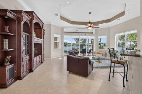 8066 Rossini Way, Lake Worth FL - photo 10 of 85