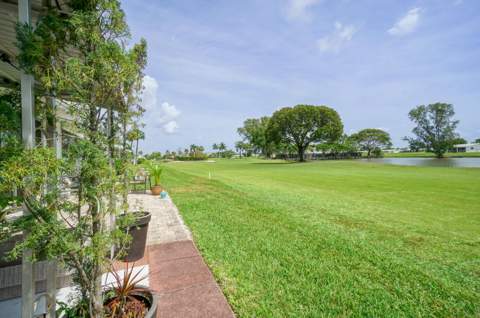 400 SW Golfview Terrace #115, Boynton Beach FL - photo 17 of 29