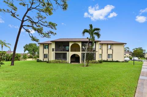 3531 Long Pine Court #B-1, Greenacres FL - photo 18 of 25