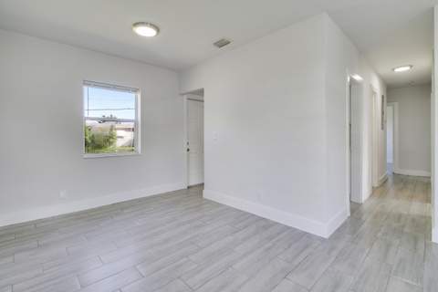 400 W 15th Street, Riviera Beach FL - photo 14 of 34