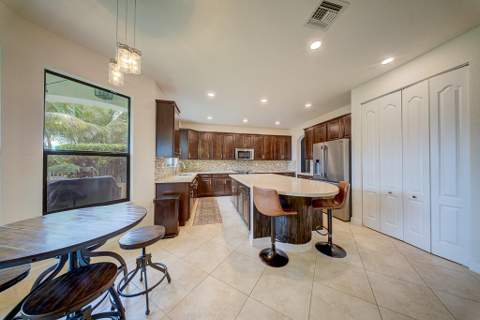 8832 Sea Chase Drive, Lake Worth FL - photo 10 of 45