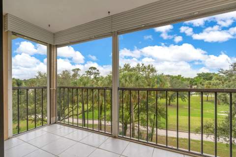 2440 Deer Creek Country Club Boulevard #405-C, Deerfield Beach FL - photo 23 of 37