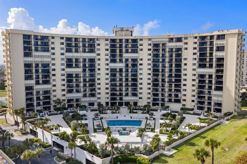 2 bedroom Condominium at 200 Ocean Trail Way #T7, Ocean Trail Condo I, Jupiter — photo 3