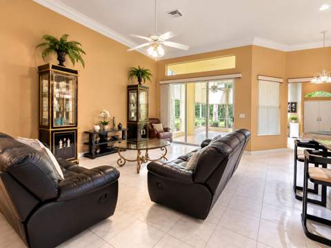 6435 Emerald Breeze Way, Boynton Beach FL - photo 9 of 17