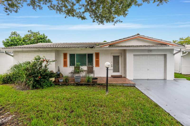2 bedroom Single Family Residence at 1171 NW 89th Avenue, Lauderdale West 3 Sec, Plantation — photo 1
