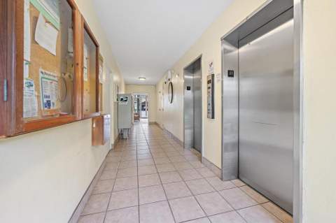 2381 Sunset Avenue #306, Lake Worth Beach FL - photo 17 of 20