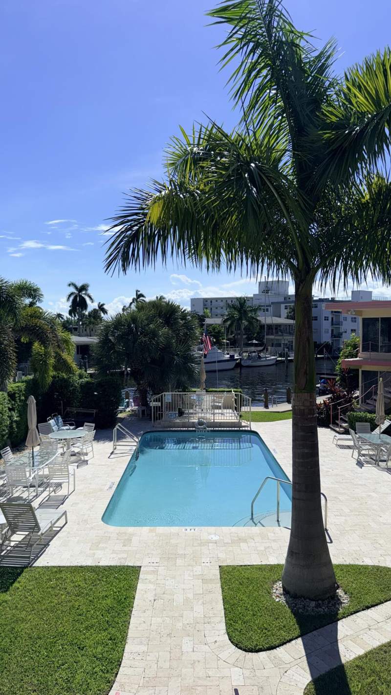 1 bedroom Stock Cooperative at 2825 NE 33rd Avenue #208, Marlin Bay Apts Co-Op, Fort Lauderdale — photo 4