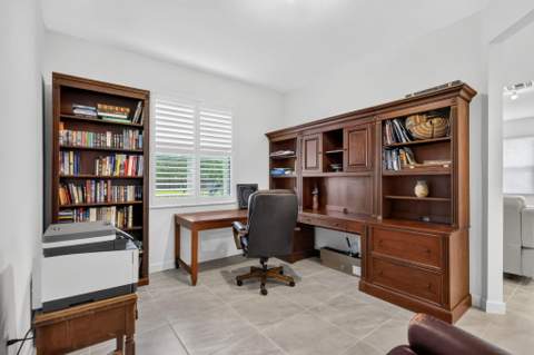 3129 Streng Lane, Royal Palm Beach FL - photo 7 of 86
