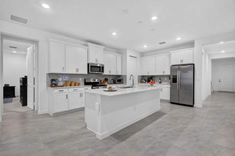 3129 Streng Lane, Royal Palm Beach FL - photo 17 of 86
