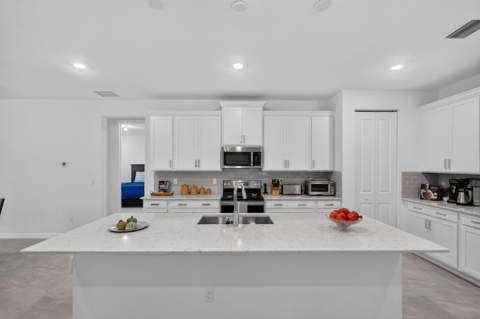 3129 Streng Lane, Royal Palm Beach FL - photo 18 of 86