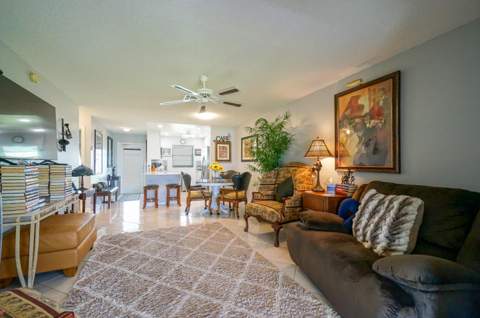400 SW Golfview Terrace #115, Boynton Beach FL - photo 8 of 29
