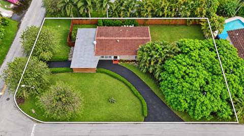 707 NW 24Th Street, home for sale in Wilton Manors 33311