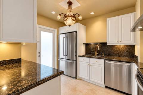 707 NW 24th Street, Wilton Manors FL - photo 14 of 29