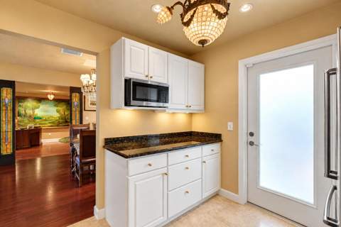 707 NW 24th Street, Wilton Manors FL - photo 15 of 29