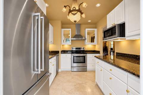 707 NW 24th Street, Wilton Manors FL - photo 16 of 29