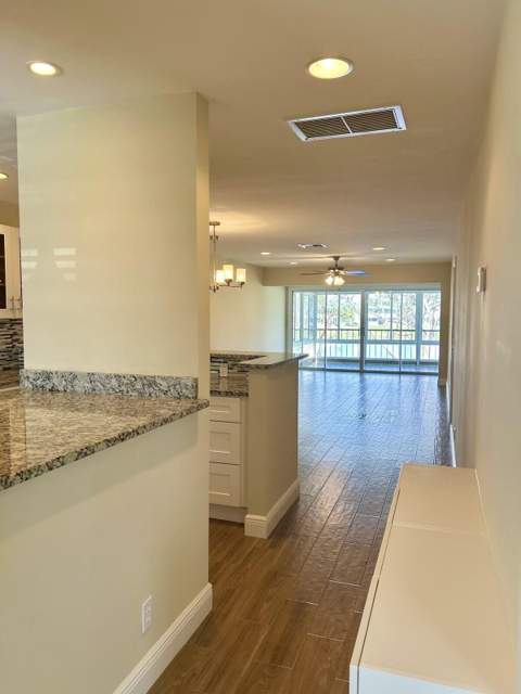 2811 SW 15th Street #202, Delray Beach FL - photo 11 of 35