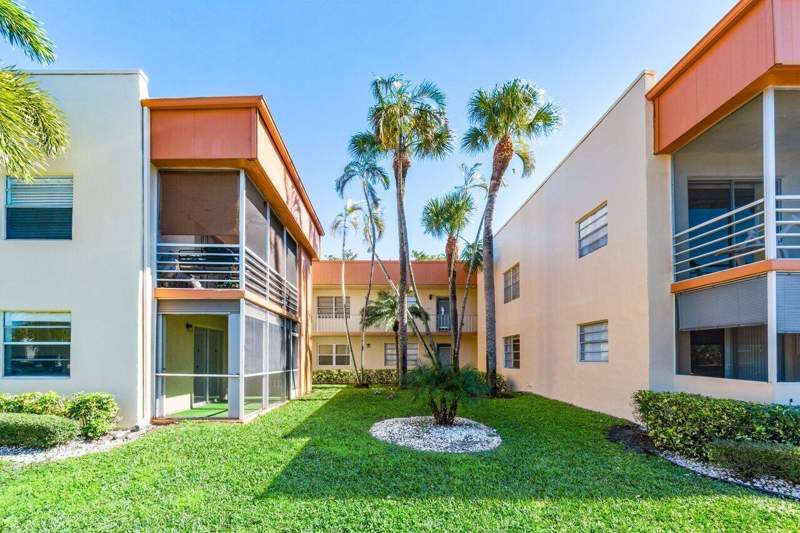 2 bedroom Condominium at 196 Piedmont E, Kings Point Piedmont Condos, Delray Beach — photo 2