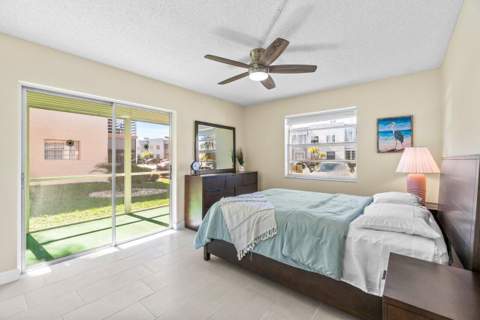 196 Piedmont E, Delray Beach FL - photo 13 of 31