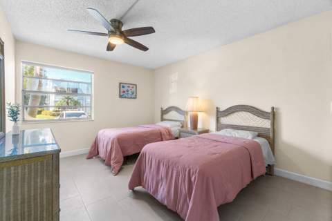 196 Piedmont E, Delray Beach FL - photo 17 of 31
