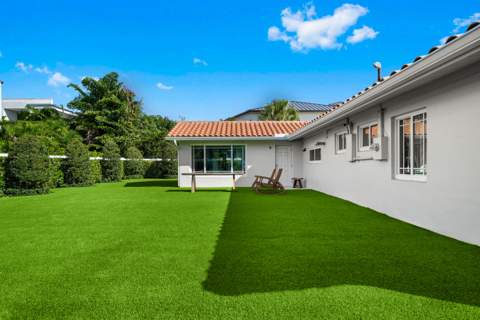 881 NE 4th Avenue, Boca Raton FL - photo 17 of 23