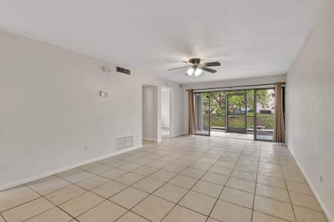 2050 Oleander Avenue #2-106, Fort Pierce FL - photo 9 of 35
