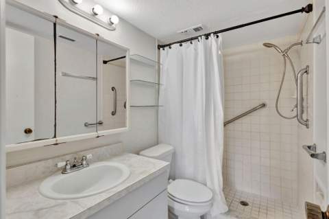 2050 Oleander Avenue #2-106, Fort Pierce FL - photo 17 of 35